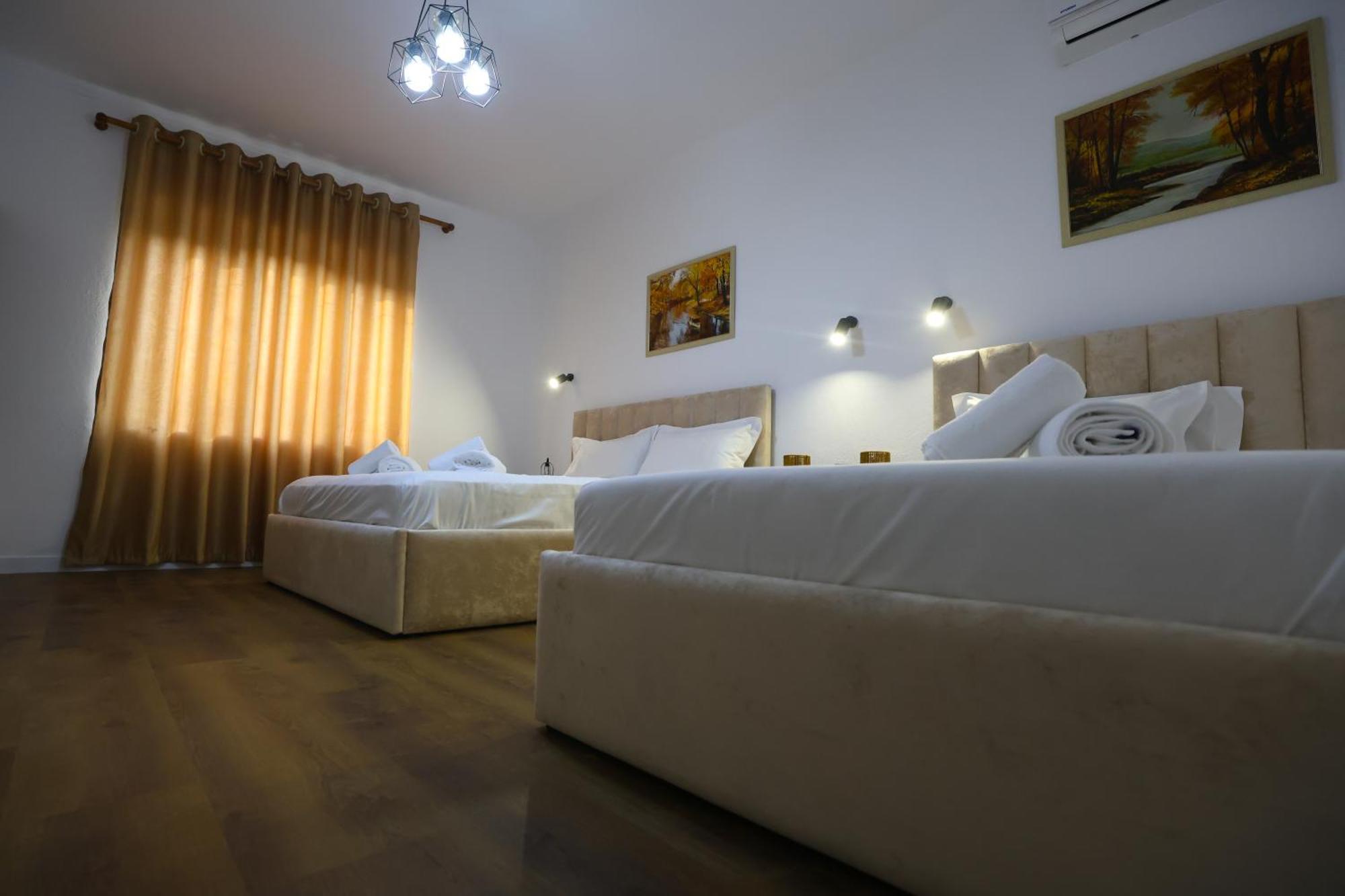 Vila Alizee Hotel Tirana Esterno foto