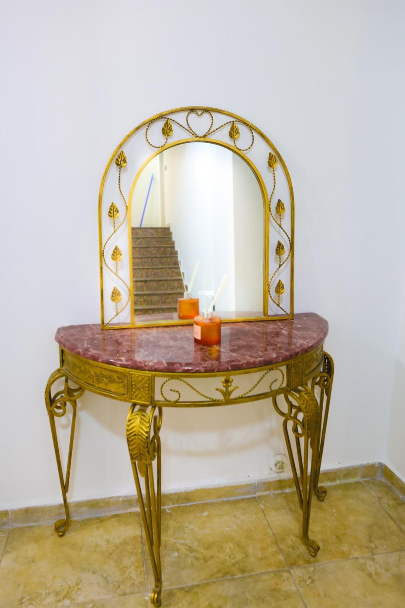 Vila Alizee Hotel Tirana Esterno foto